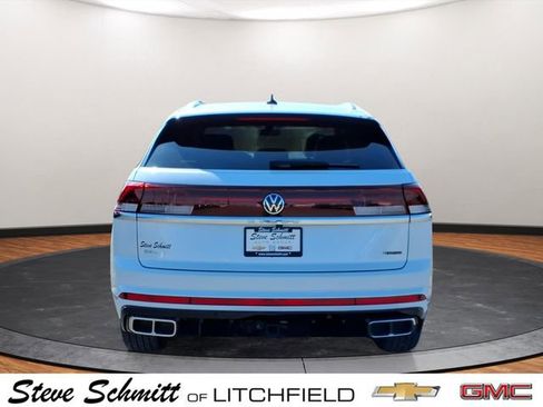 Used 2024 Volkswagen Atlas Cross Sport SEL R-Line image 4