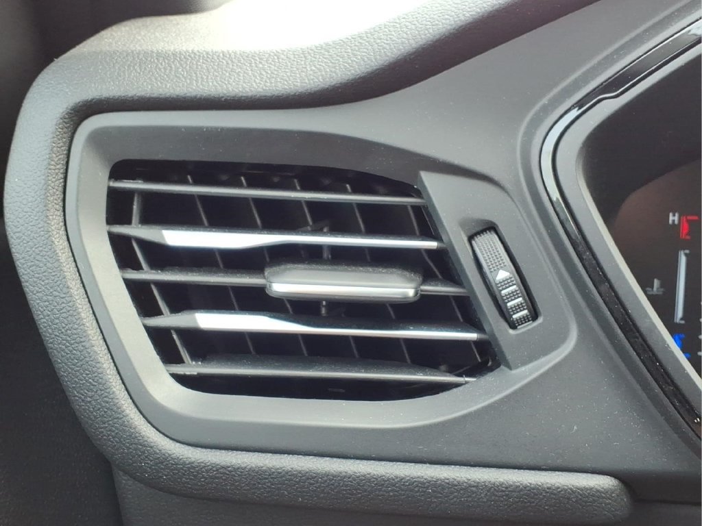 Used 2023 Ford Escape ST-Line w/ Tech Pack #1 FWD image 22