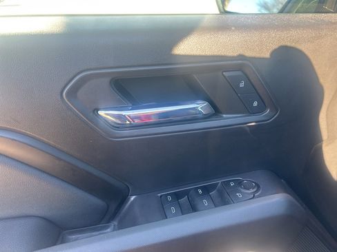 Used 2023 Chevrolet Colorado LT w/ LT Convenience Package II image 14