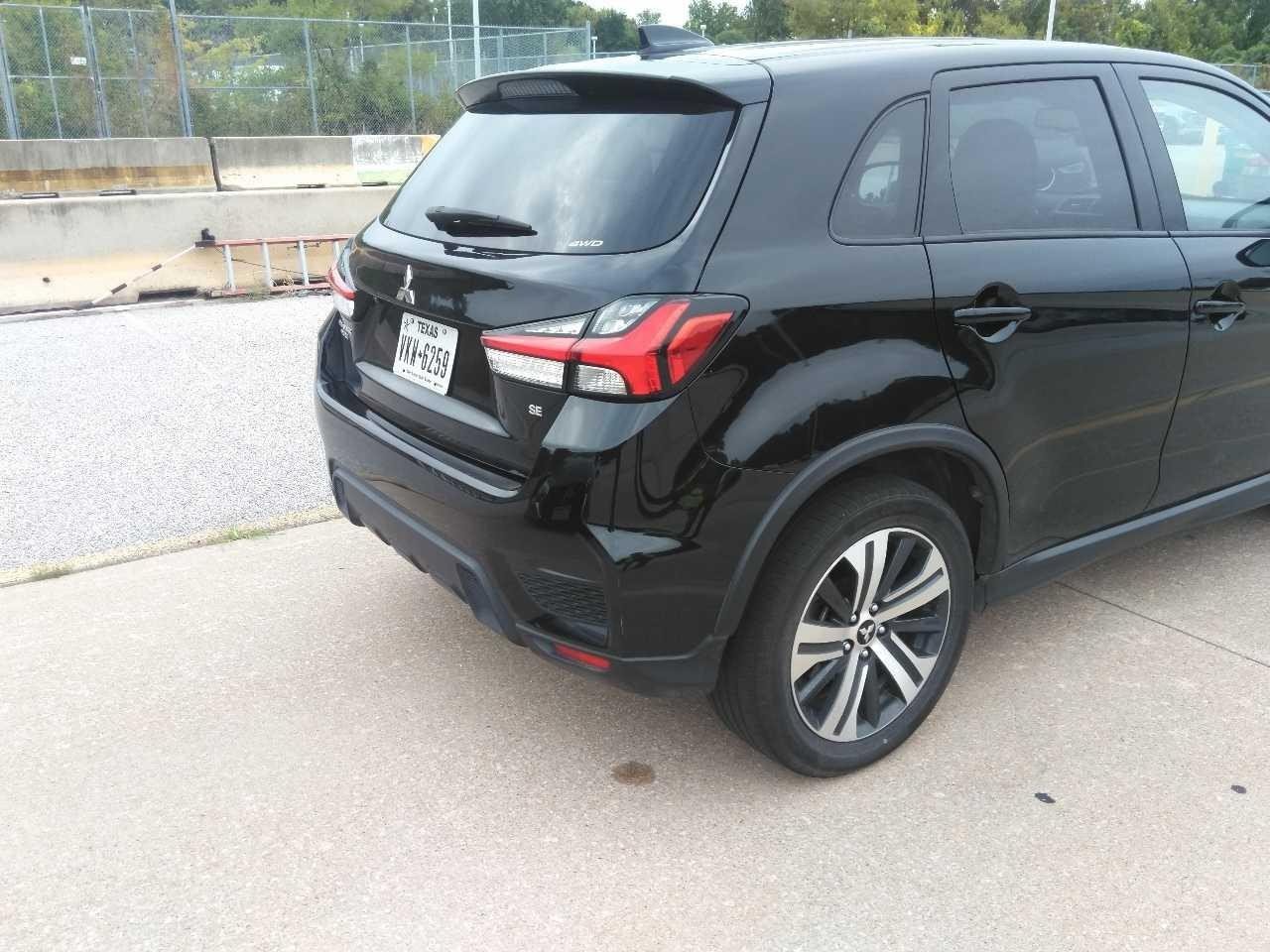 Used 2024 Mitsubishi Outlander Sport AWD image 3