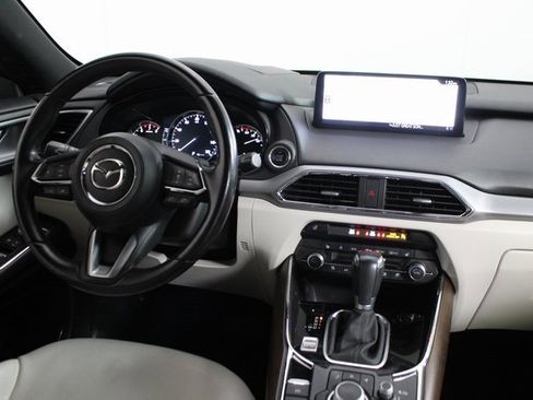 Used 2023 MAZDA CX-9 Signature image 10