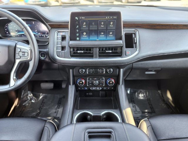 Used 2023 Chevrolet Tahoe Premier AWD/4WD image 14