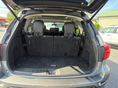 Used 2019 Nissan Pathfinder SL FWD image 37