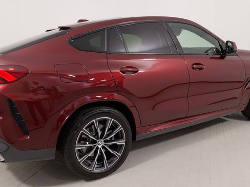 Used 2025 BMW X6 xDrive40i image 12