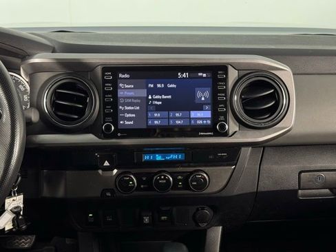 Used 2022 Toyota Tacoma SR5 image 22