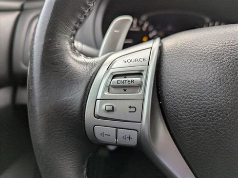 Used 2017 Nissan Altima 2.5 SR image 13