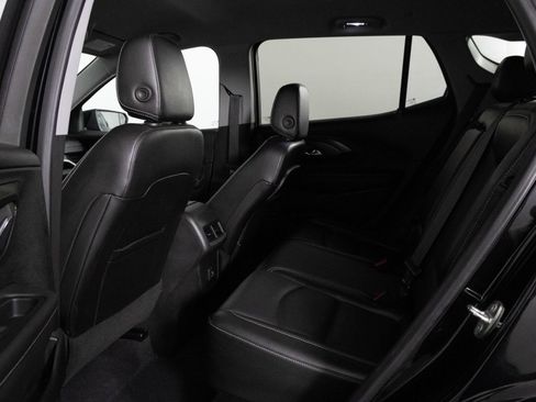 Used 2022 GMC Terrain SLT image 34