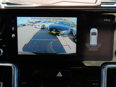 Certified 2023 Kia Sorento SX image 27