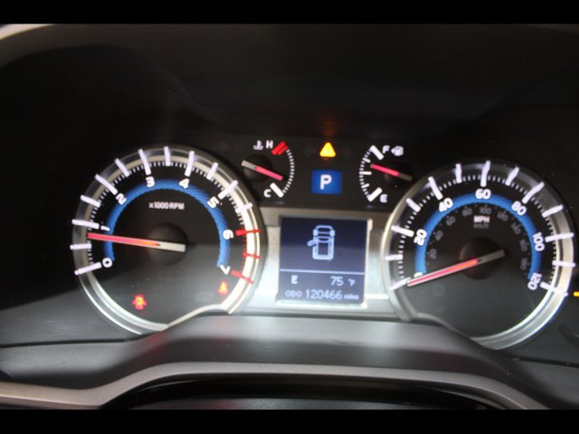 Used 2016 Toyota 4Runner Limited AWD/4WD image 25