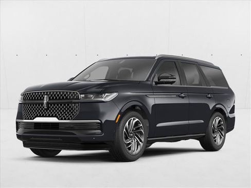 Used 2025 Lincoln Navigator Reserve AWD/4WD image 1