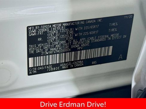 Used 2021 Toyota RAV4 XLE FWD image 32