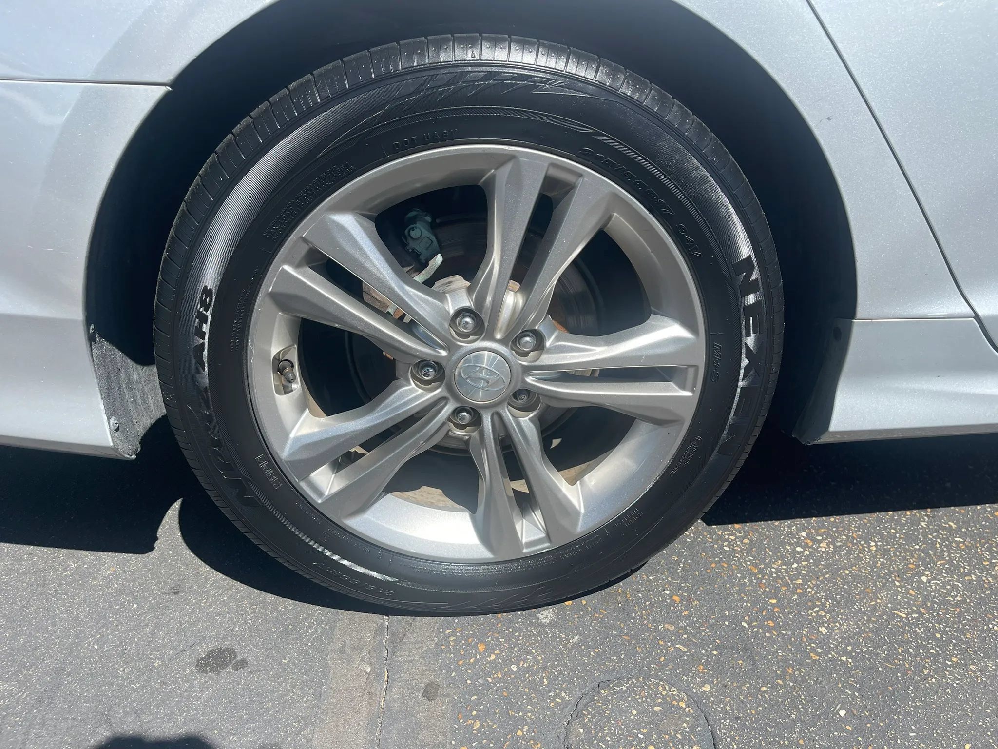 Used 2018 Hyundai Sonata Limited w/ Cargo Package FWD image 19