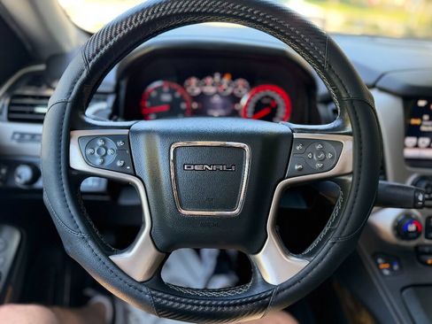 Used 2016 GMC Yukon Denali w/ Open Road Package RWD image 16