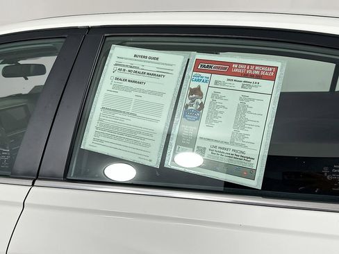 Certified 2025 Nissan Altima 2.5 S FWD image 14