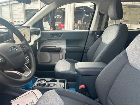 New 2025 Ford Maverick XLT image 22