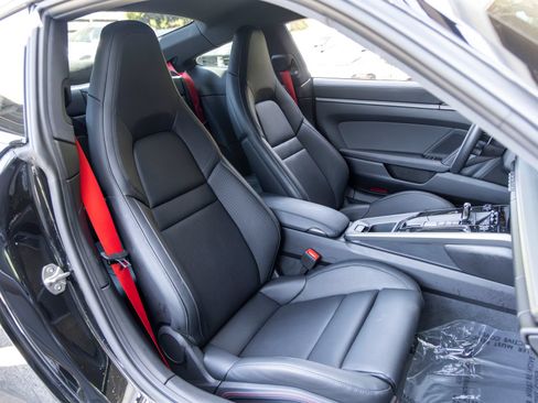 Certified 2026 Porsche 911 Carrera 4S AWD/4WD image 54