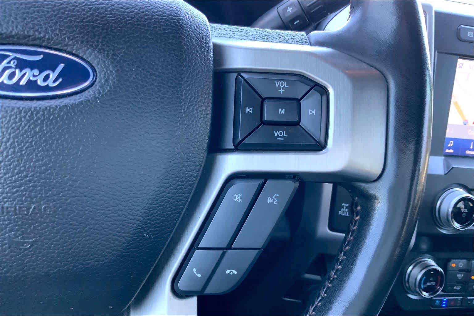 Used 2020 Ford F250 Platinum w/ FX4 Off-Road Package AWD/4WD image 24