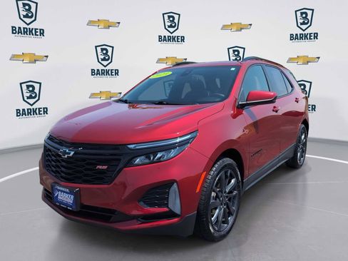 Used 2023 Chevrolet Equinox RS FWD image 1