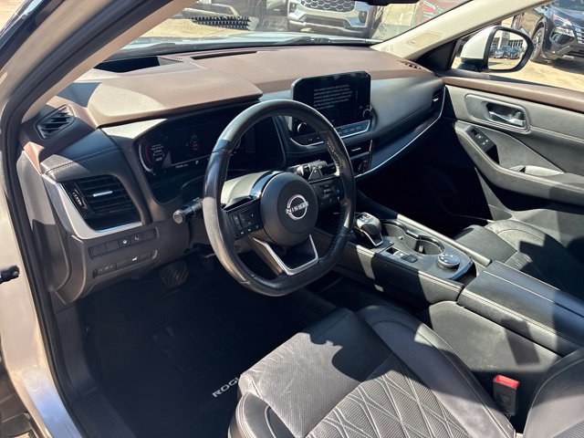 Used 2023 Nissan Rogue Platinum w/ Platinum Premium Package AWD/4WD image 18