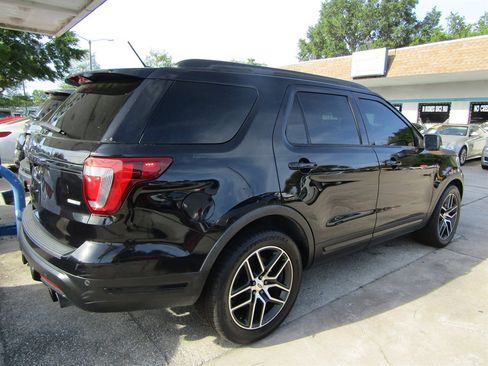 Used 2019 Ford Explorer Sport w/ Ford Safe & Smart Package AWD/4WD image 4