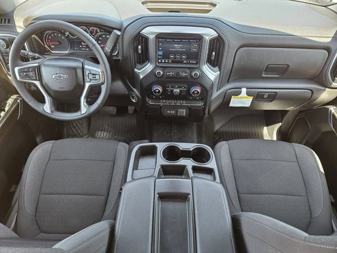 Used 2022 Chevrolet Silverado 1500 RST AWD/4WD image 31