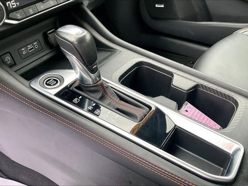 Used 2024 Nissan Sentra SR w/ SR Premium Package image 16