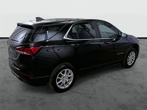 Used 2023 Chevrolet Equinox LT FWD image 4