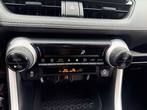 Used 2023 Toyota RAV4 XLE image 24