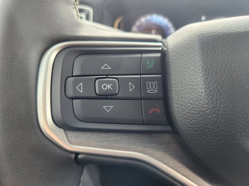 Used 2025 Jeep Wagoneer L 4WD image 21