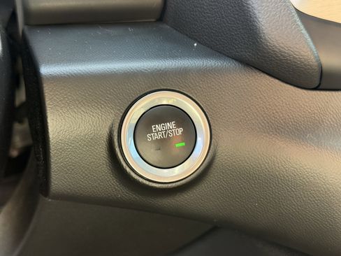 Used 2020 GMC Terrain SLE w/ Driver Convenience Package image 24