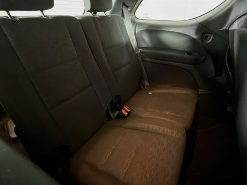 Used 2024 Dodge Durango GT image 33