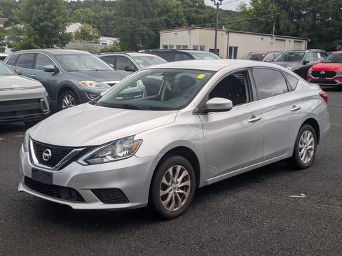 Used 2018 Nissan Sentra SV FWD image 5