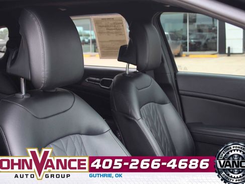 Used 2023 Kia Sportage X-Line w/ X-Line Premium Package AWD/4WD image 18