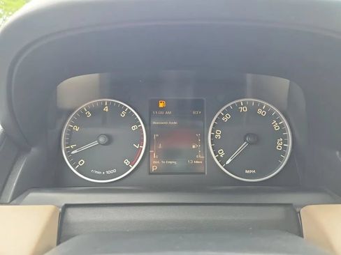 Used 2012 Land Rover Range Rover Sport HSE AWD/4WD image 19