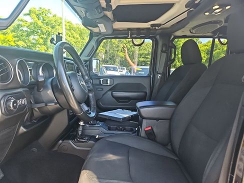 Used 2019 Jeep Wrangler Unlimited Sport S AWD/4WD image 15