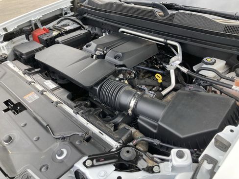 Certified 2024 Chevrolet Colorado LT w/ LT Convenience Package II image 44