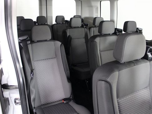 Used 2024 Ford Transit 350 XLT image 22