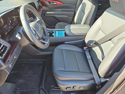 New 2026 Chevrolet Traverse Z71 w/ Driver Confidence Package AWD/4WD image 4