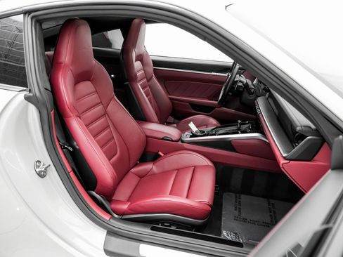 Used 2023 Porsche 911 Turbo S image 38