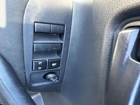 Certified 2025 Toyota Corolla LE image 8