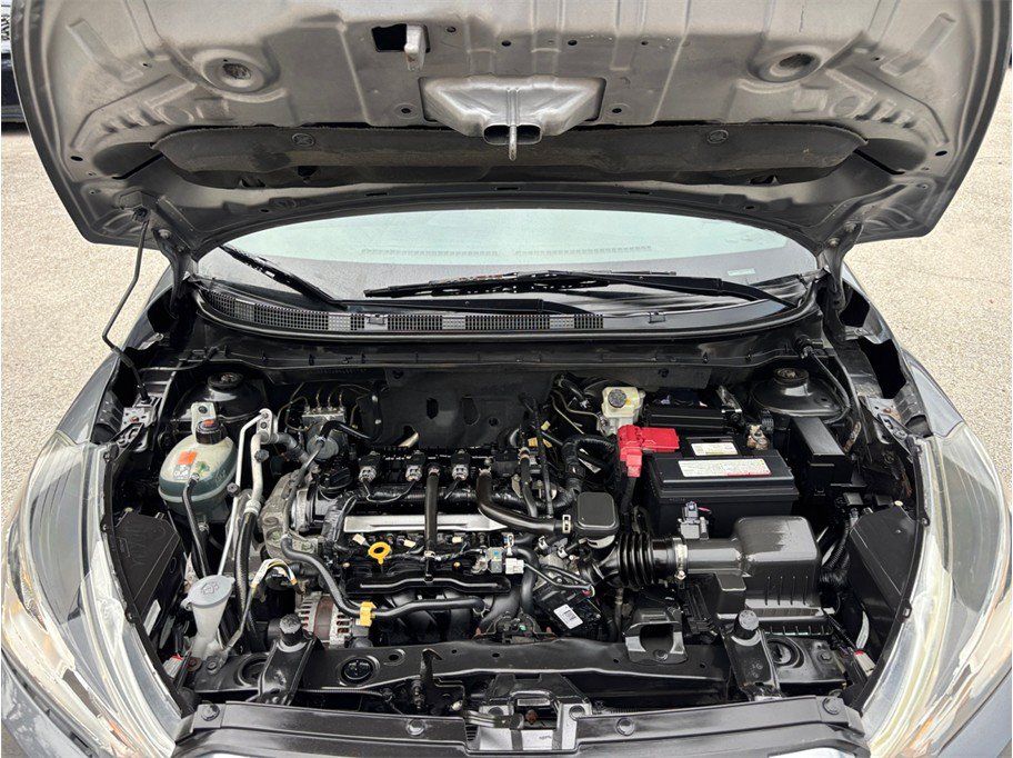 Used 2019 Nissan Kicks SV FWD image 37