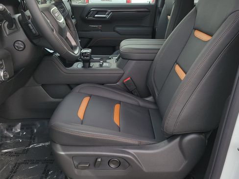 New 2026 GMC Sierra 1500 AT4 image 6