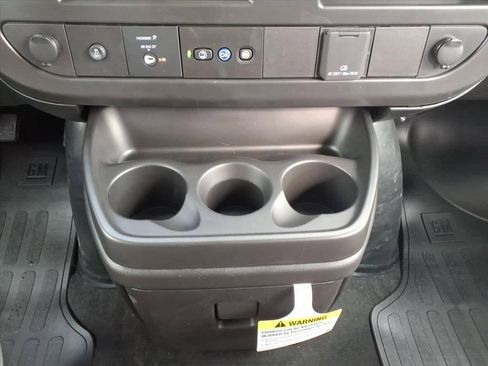 New 2026 Chevrolet Express 3500 LS RWD image 22