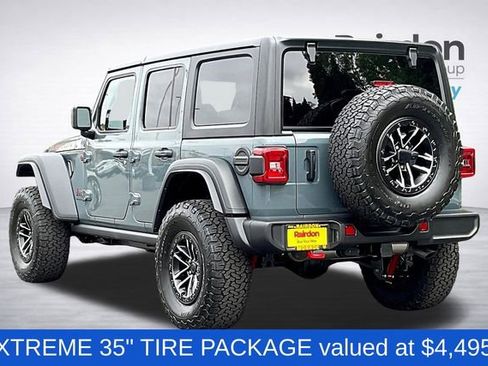 Used 2025 Jeep Wrangler Unlimited Rubicon w/ XTREMEE 35" Tire Package AWD/4WD image 3