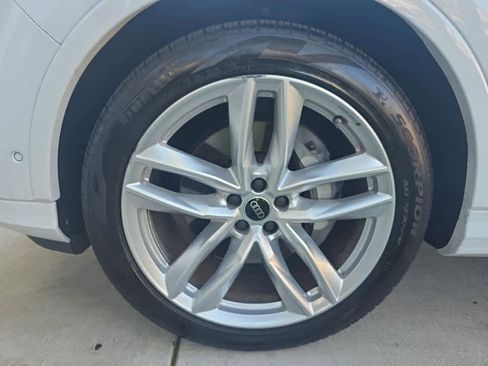 Used 2025 Audi Q7 Premium Plus w/ Premium Plus Package image 14