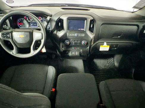 Used 2020 Chevrolet Silverado 1500 Custom w/ Custom Value Package AWD/4WD image 29