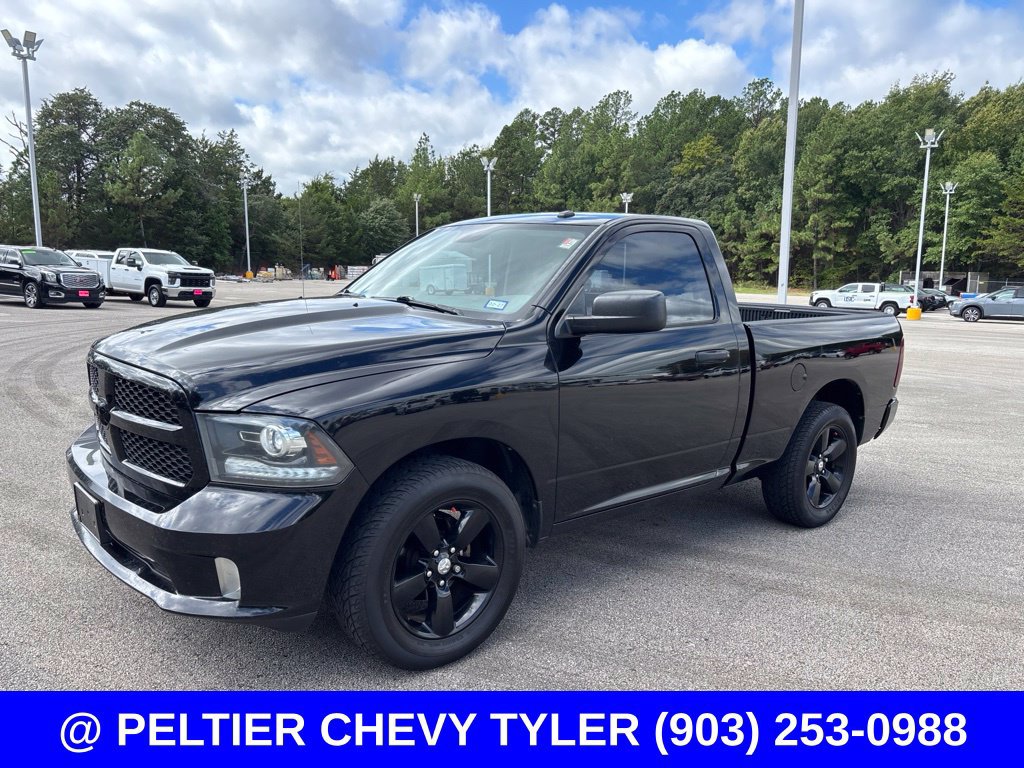 Used 2014 RAM 1500 Express RWD image 3
