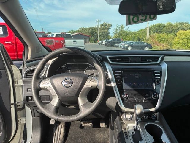 Used 2017 Nissan Murano Platinum w/ Platinum Technology Package AWD/4WD image 10