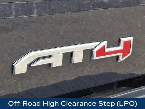 Used 2025 GMC Sierra 1500 AT4 w/ AT4 Premium Package image 33