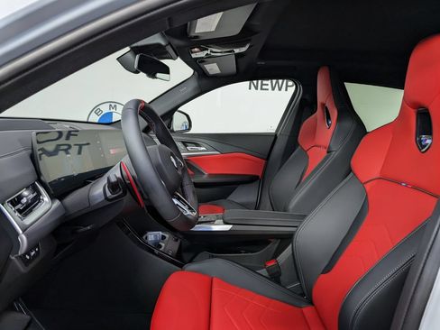 New 2026 BMW X2 M35i w/ Technology Package AWD/4WD image 2